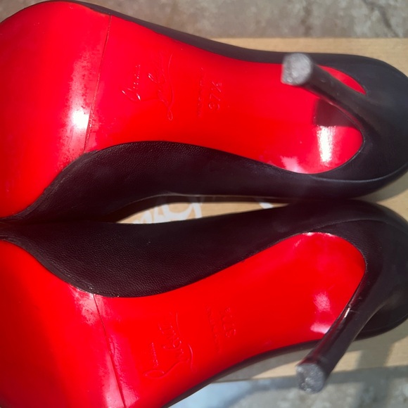 Christian Louboutin Hot Chick 100 Black Nappa with Casali Mirror Soles 37.5 - Picture 12 of 16